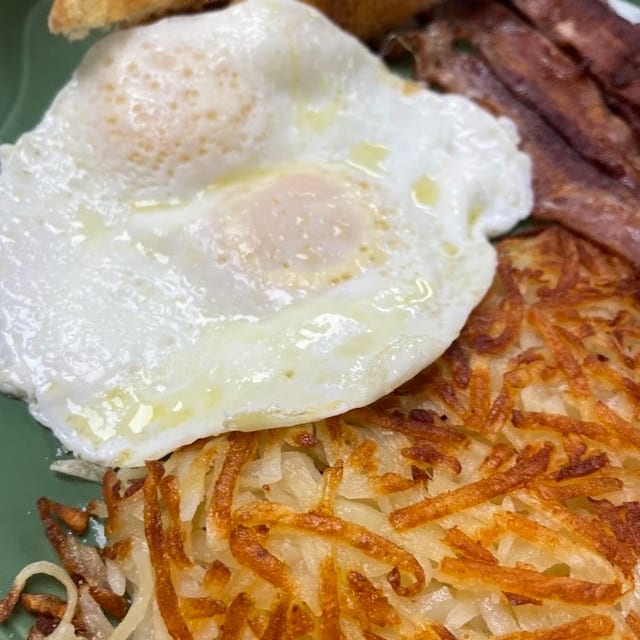 Meat 2 Eggs Breakfast.